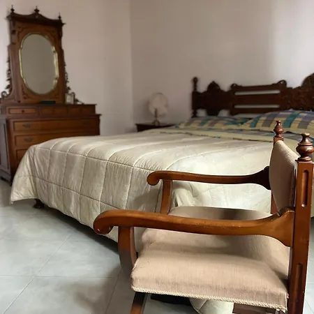 Rosmini House *