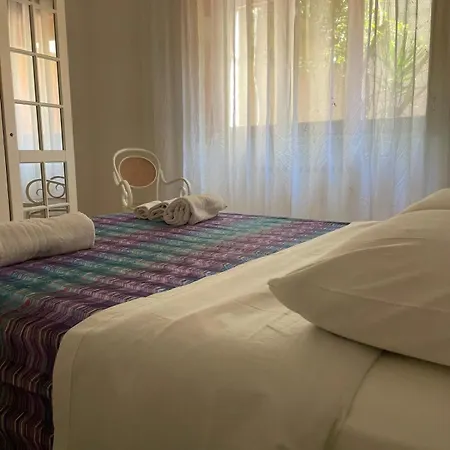 Nyaraló Rosmini House *
